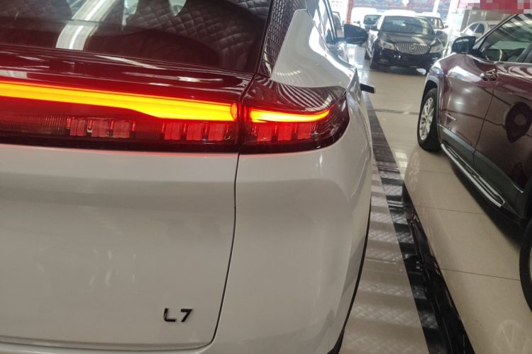 Used Dongfeng Aeolus L7 New Energy 2024 205 Air
