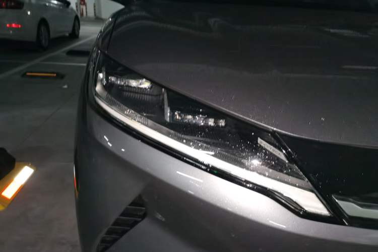 Used BYD Yuan UP 2025 Intelligent Driving Version 401 KM Dynamic Edition
