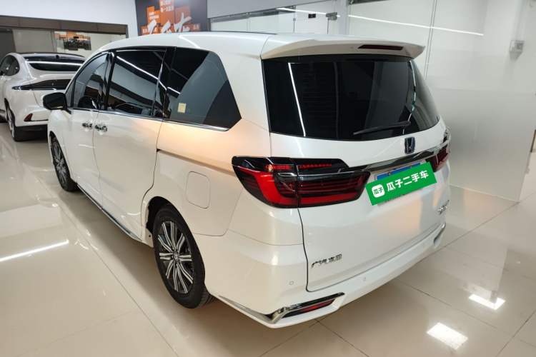 Used Honda Odyssey 2022 2.0L eHEV Sharp Enjoyment Edition Exterior 2