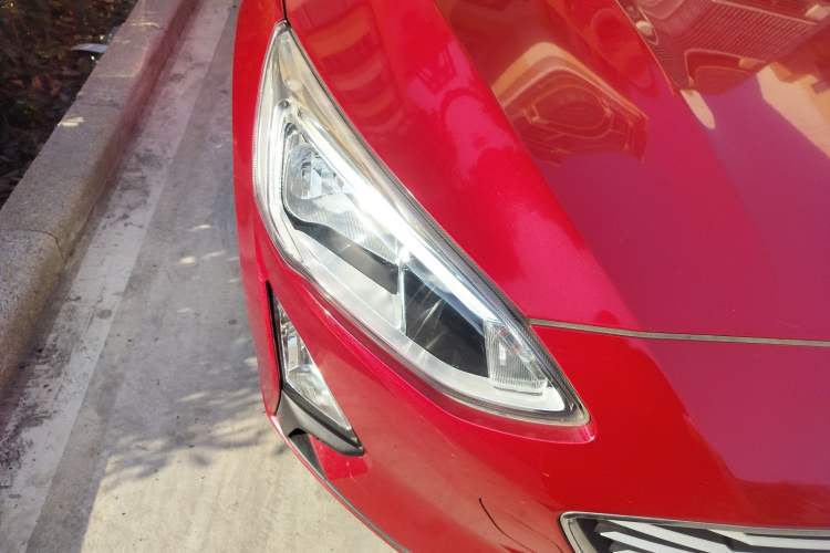 Used Ford Focus 2019 Sedan EcoBoost 180 Automatic Trend Edition
