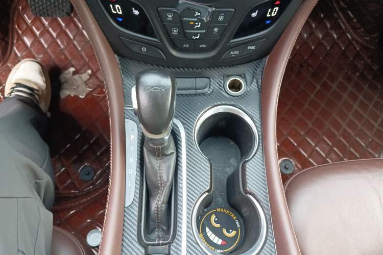 Used Buick Envision 2017 20T Two-Wheel Drive Luxury Model Gear Lever