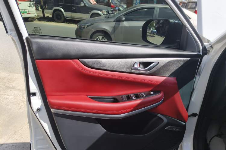 Used Changan CS75 2023 Enjoy Edition 1.5T DCT Luxury Version
