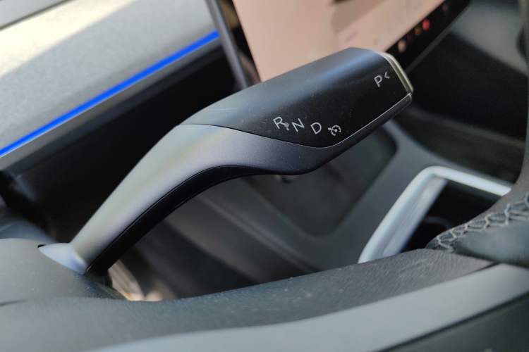 Used Tesla Model Y 2022 Revised Version Long-Range All-Wheel Drive Gear Lever