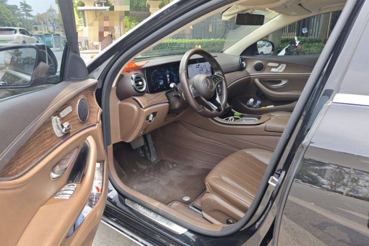 Used Mercedes-Benz E-Class 2021 E 300 L Stylish Model