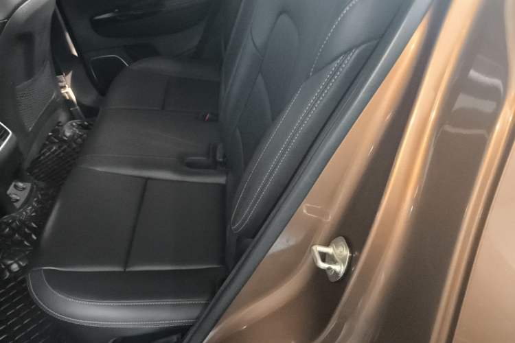 Used Kia KX5 2016 1.6T Automatic Two-Wheel Drive DLX