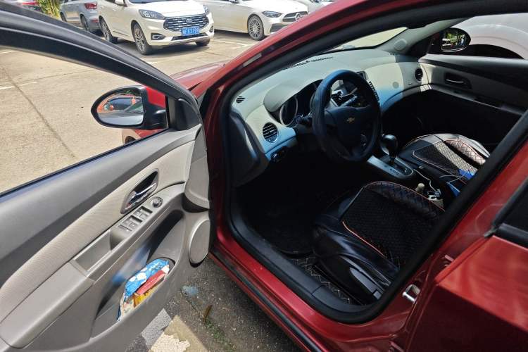 Used Chevrolet Cruze 2013 1.6L SE AT