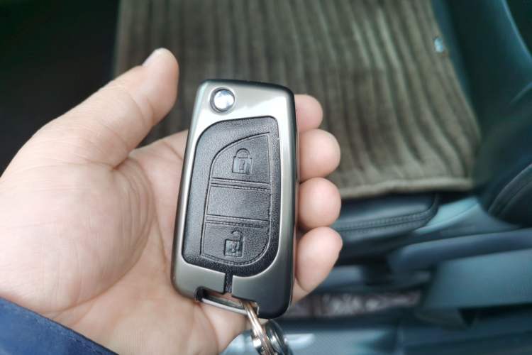 Used Toyota RAV4 2022 2.0L CVT Two-Wheel Drive Urban Edition
