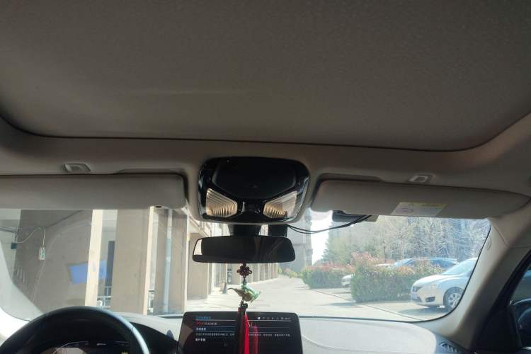 Used BMW 5 Series New Energy 2022 Updated Version 535Le Luxury Package Headliner