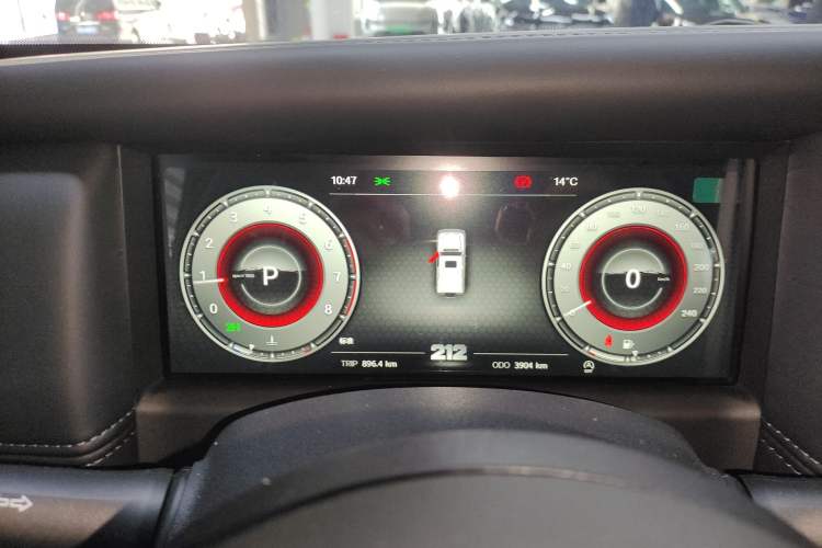 Used 212 T01 2024 2.0T Mechanic
