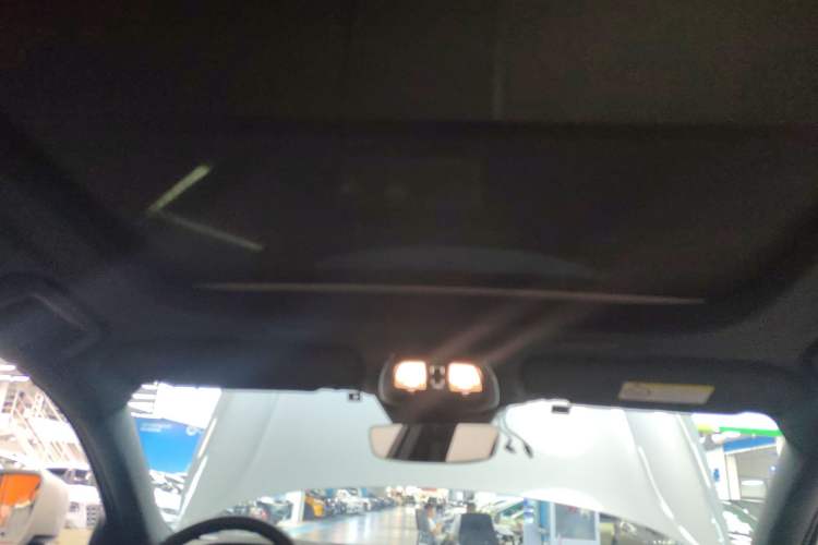 Used Volvo V90 2022 Cross Country B5 AWD Smart Range Edition
