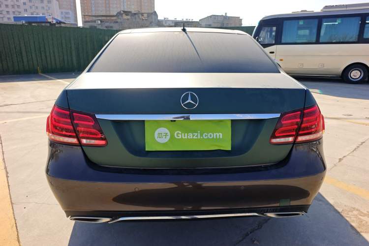 Used Mercedes-Benz E-Class 2014 Facelift E 300 L
