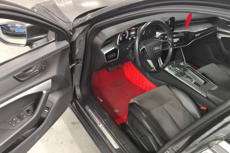 Used Audi A6L 2022 40 TFSI Luxury Dynamic Model Driver Seat