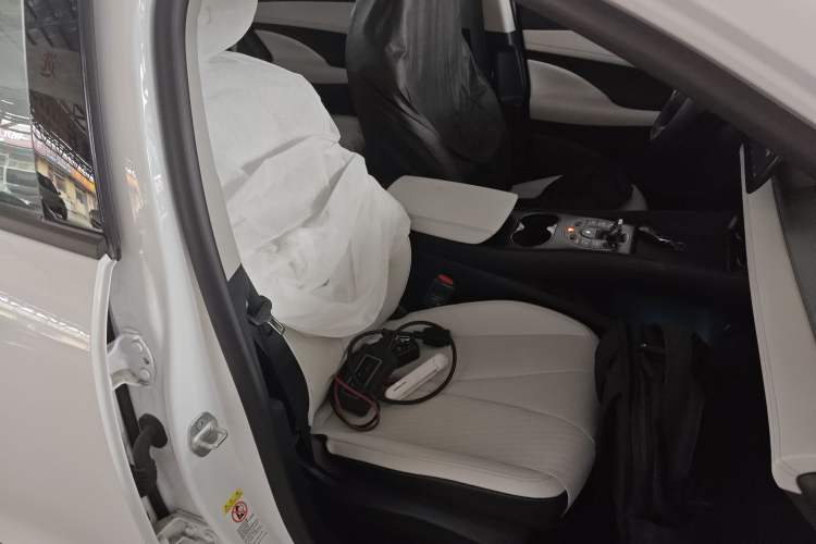 Used BYD Seal 05 DM-i 2025 DM-i Smart Drive 55KM Luxury Model Right Front Seat