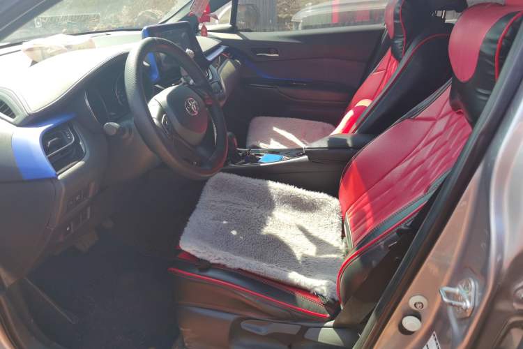 Used Toyota IZOA 2020 2.0L Enjoy Edition