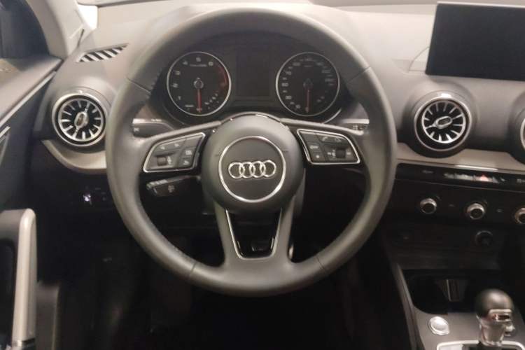 Used Audi Q2L 2020 35 TFSI Ambition Dynamic Edition Steering Wheel