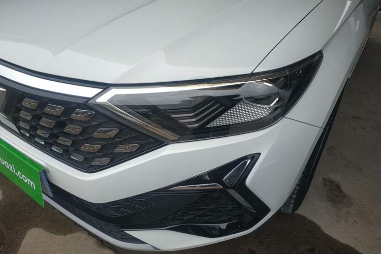 Used Jetta VS5 2023 280TSI Manual Entry-Level Model
