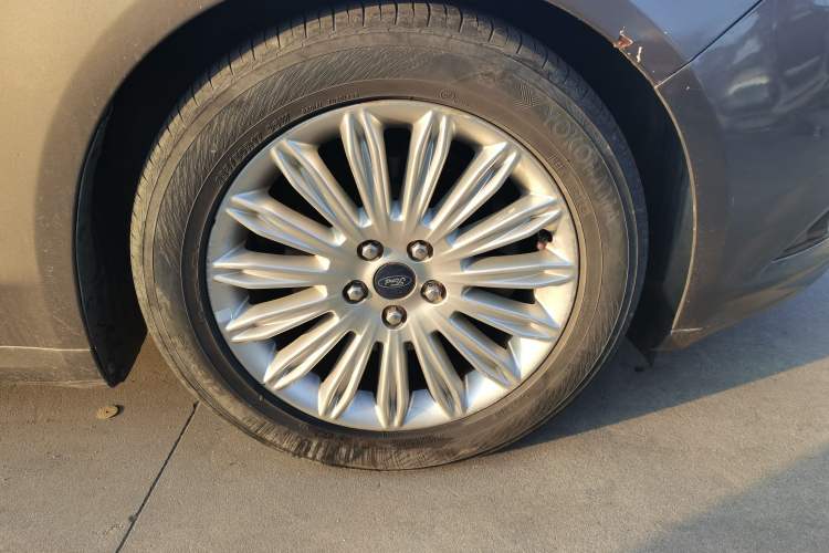 Used Ford Mondeo 2013 2.0L GTDi 200 Luxury Model