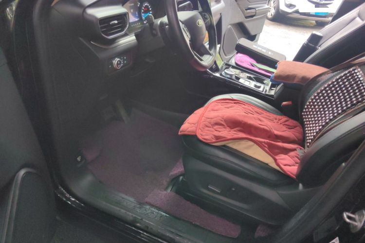 Used Ford Explorer 2020 EcoBoost 285 4x4 Trend Edition 7-Seater Driver Seat