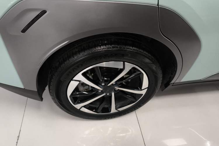 Used AION Y 2023 Younger Star Edition
