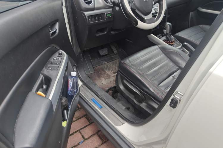 Used Suzuki Vitara 2016 1.4T Automatic Two-Wheel Drive Luxury Version
