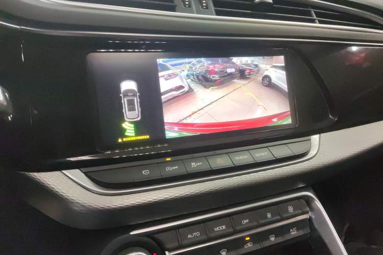 Used Dongfeng Aeolus AX7 2020 1.6T Automatic AI Navigation Model China VI Standard
