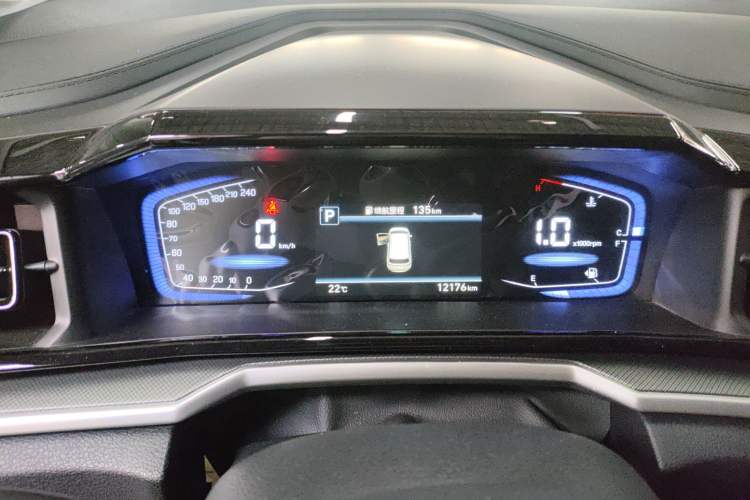 Used Hyundai Custo 2024 270TGDi LUX Prestige Edition Instrument Cluster