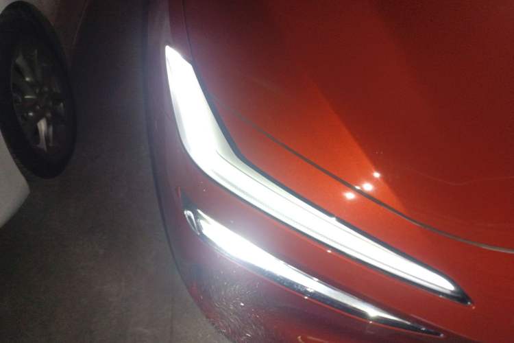 Used ONVO L60 2024 60 kWh All-Wheel Drive