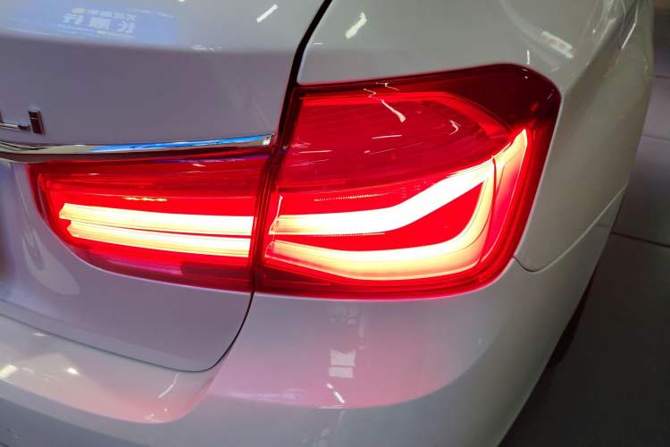 Used BMW 3 Series 2017 330Li xDrive Luxury Design Package
