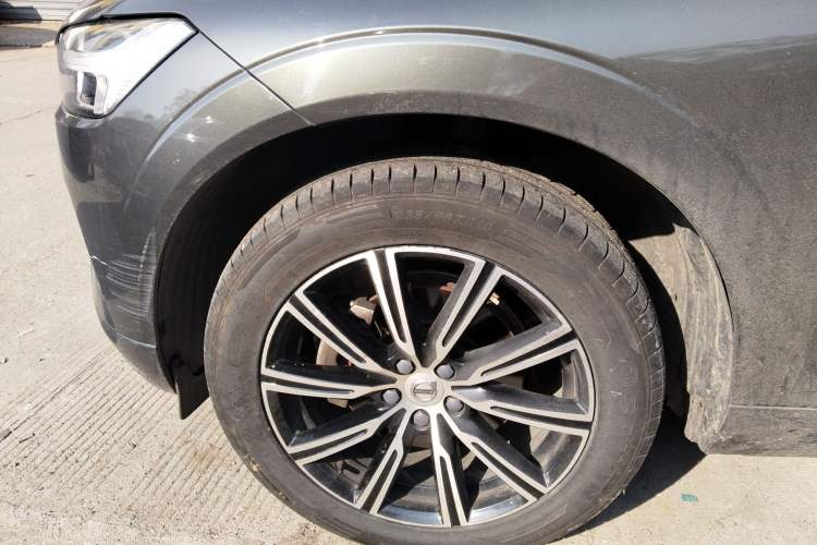 Used Volvo XC60 2020 T5 4x4 Smart Luxury Edition