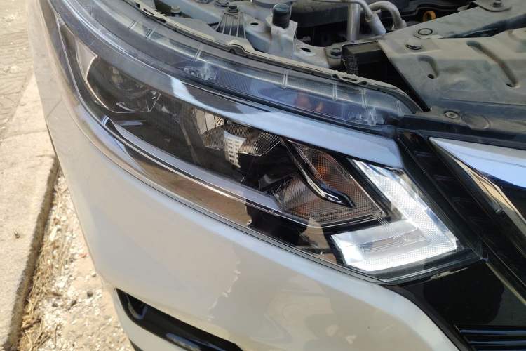 Used Nissan Qashqai 2022 2.0L CVT XV Smart Enjoyment Version Right Front Headlight