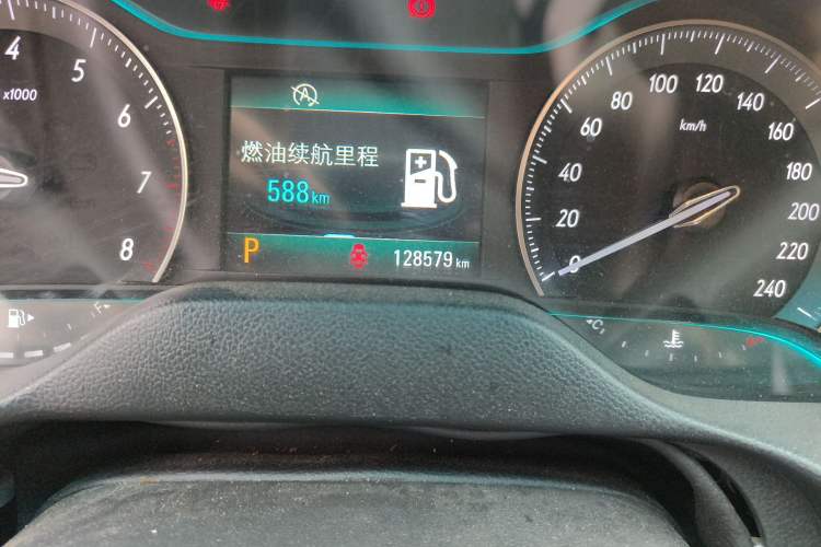 Used Buick GT 2016 15N Automatic Elite Edition Odometer Close Up