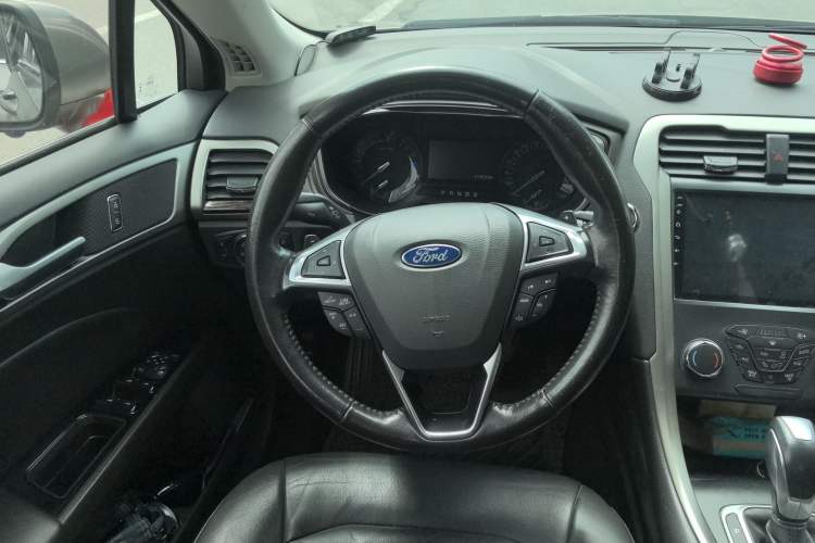 Used Ford Mondeo 2013 2.0L GTDi 200 Fashion Edition