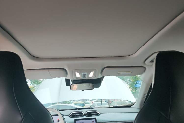 Used Dongfeng Aeolus Mage 2023 DH-i 1.5T Prestige Edition