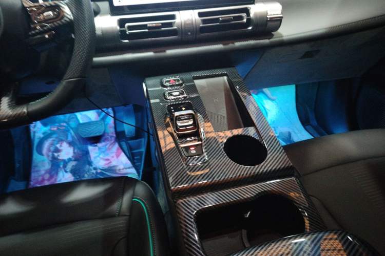 Used GAC Trumpchi EMKOO 2022 2.0 ATK TwinStar Pro Edition Gear Lever