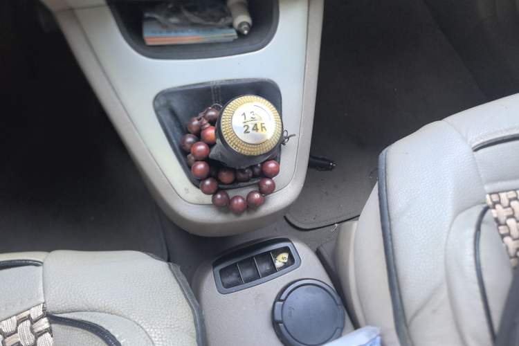 Used Hyundai Tucson 2013 2.0L Manual Two-Wheel Drive Fashion Edition
