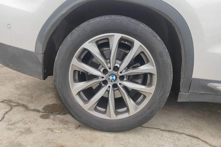 Used BMW X3 2018 xDrive25i Luxury Package China VI Emission Standard
