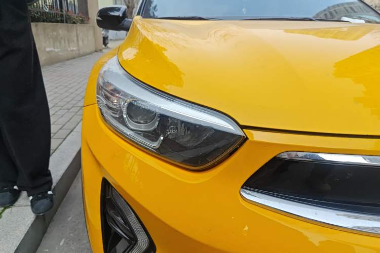 Used Kia kx1 Stonic 2019 1.4L Automatic Fun Edition China VI
