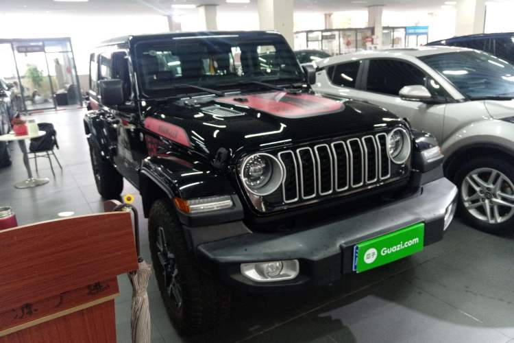 Used Jeep Wrangler 2024 2.0T Sahara Four-Door Edition