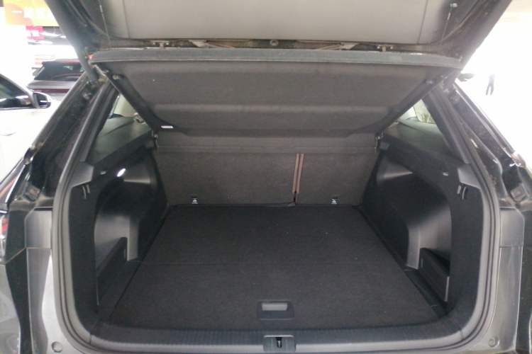 Used Volkswagen Tavendor 2023 380TSI Four-Wheel Drive R-Line Cruise Edition