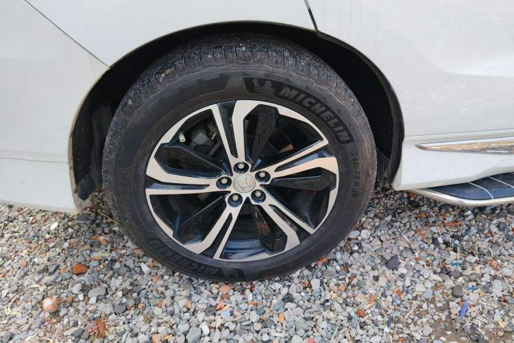 Used Honda UR-V 2017 370TURBO 2WD Prestige Edition China V