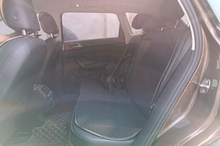 Used Volkswagen Tharu 2020 280TSI Two-Wheel Drive Luxury Edition China VI Standard