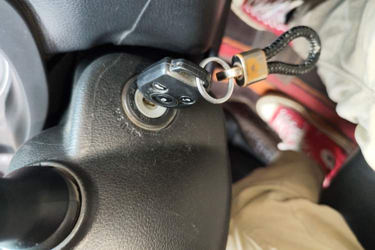 Used Subaru Forester 2016 2.0i Luxury Navigation Edition Vehicle Key