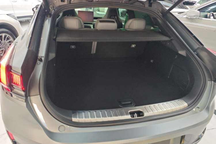 Used Zeekr 001 2021 Ultra-Long Range Dual-Motor YOU Version