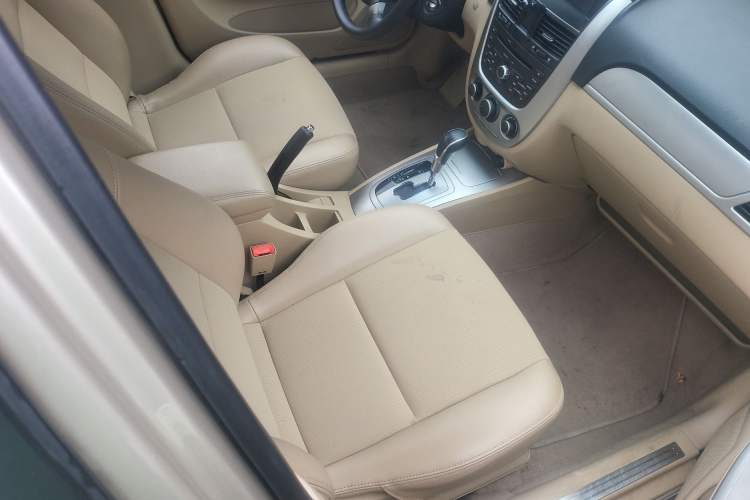 Used Buick Excelle 2013 1.5L Automatic Classic Model Right Front Seat
