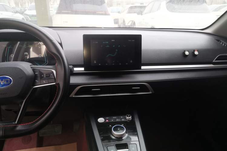 Used BYD e2 2019 Standard Range Model – Smart & Comfortable Version