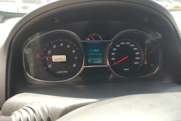 Used Chevrolet Captiva 2017 2.4L 4x4 Flagship Edition 7-Seater Instrument Cluster