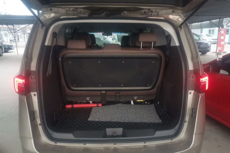 Used Buick GL8 2022 Land Business Class 652T Luxury Model