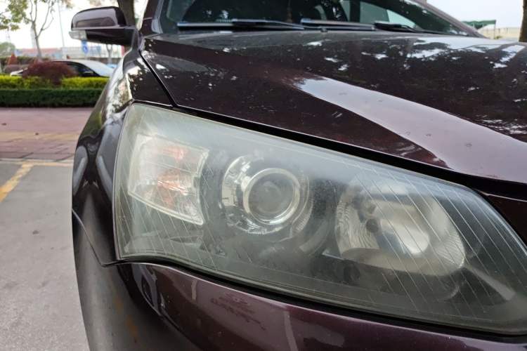 Used Geely Auto Classic Emgrand 2013 Hatchback 1.5L Manual Elite Model Right Front Headlight