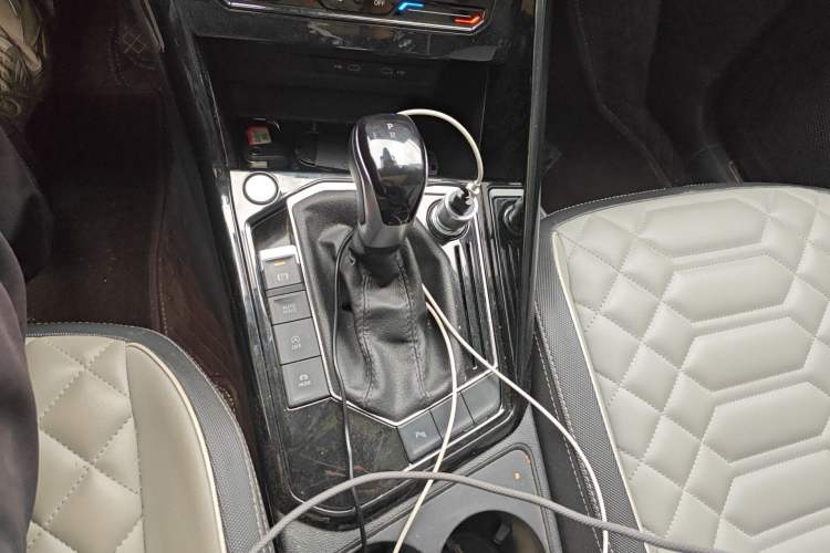 Used Volkswagen Tayron 2023 330TSI Two-Wheel-Drive Luxury Plus Advanced Version
