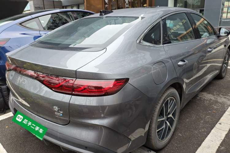 Used BYD Qin L 2025 DM-i Smart Drive 120KM Superior Model
